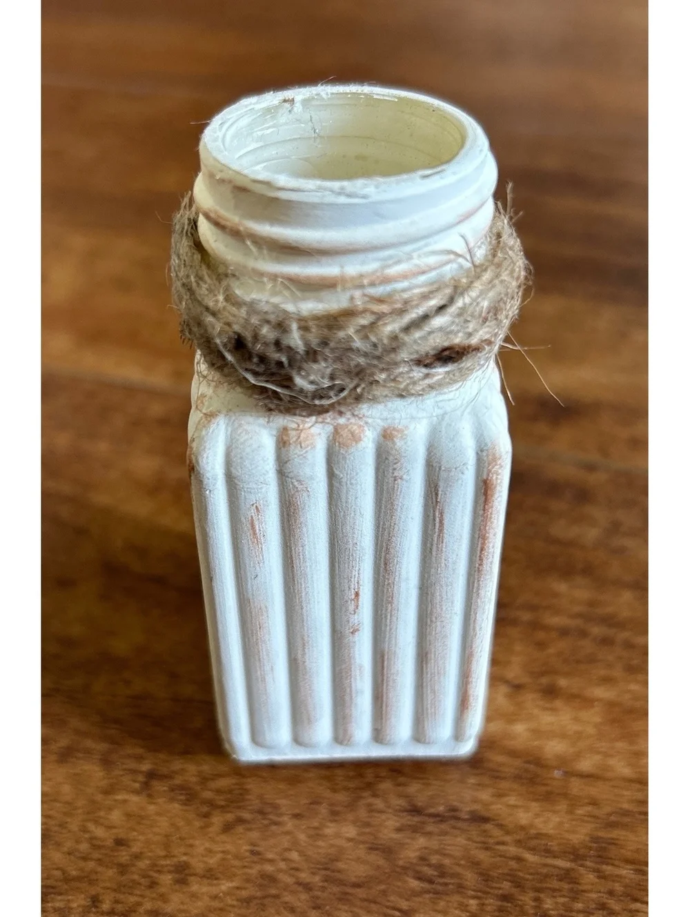 Small Decorative Vintage Style White Ribbed Glass Bottle with Twine and Flower